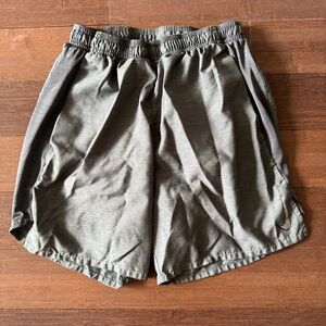 Nike Challenger Dri-Fit Running Shorts - 7”, liner, grey